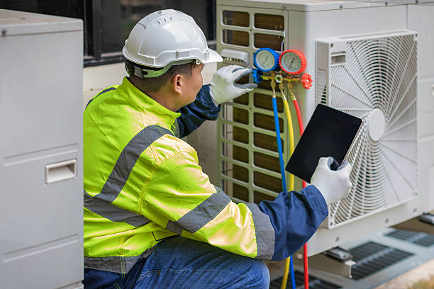 Professional Hvac Installation technician working in Dunlap, OH